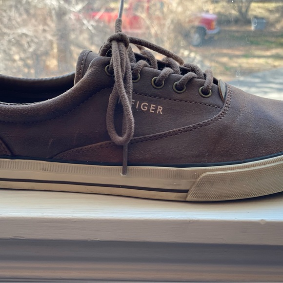 Tommy Hilfiger Brown Boat Shoes - Picture 8 of 9